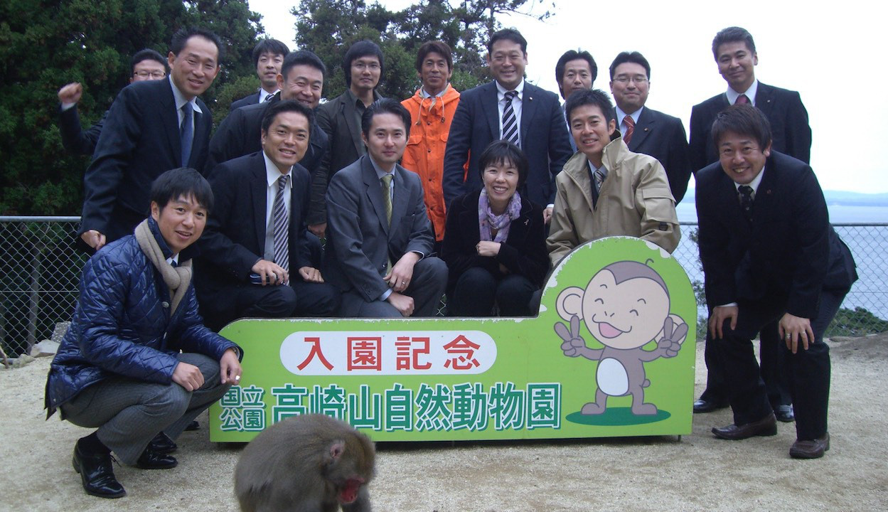 全国若手市議の会長として各地を訪問